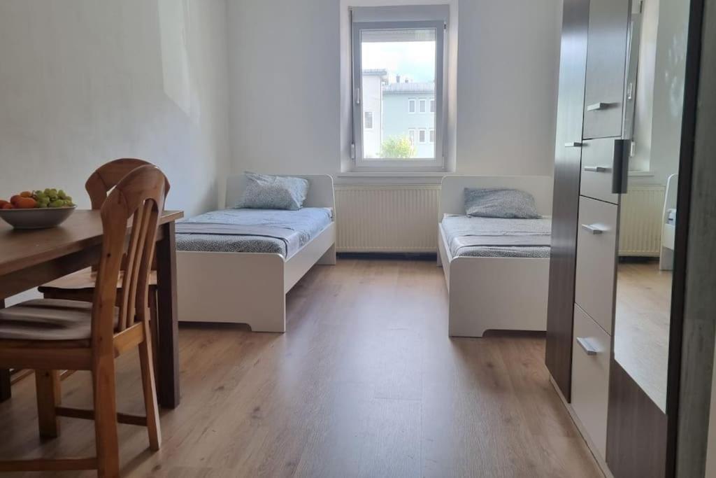 Apartment Mit 2 Betten Inklusive Gratis Parkplatz Graz Exterior foto
